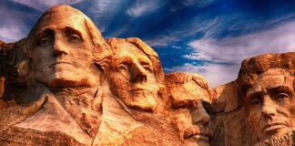 Ile zarabia prezydent?