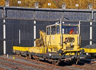 Czy można skleić klosz lampy? Czy można skleić klosz lampy?