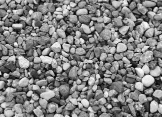 Czym umyć białe otoczaki?