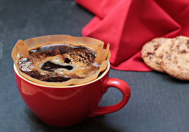 Jak często trzeba wymieniać filtr HEPA w odkurzaczu? Jak często trzeba wymieniać filtr HEPA w odkurzaczu?